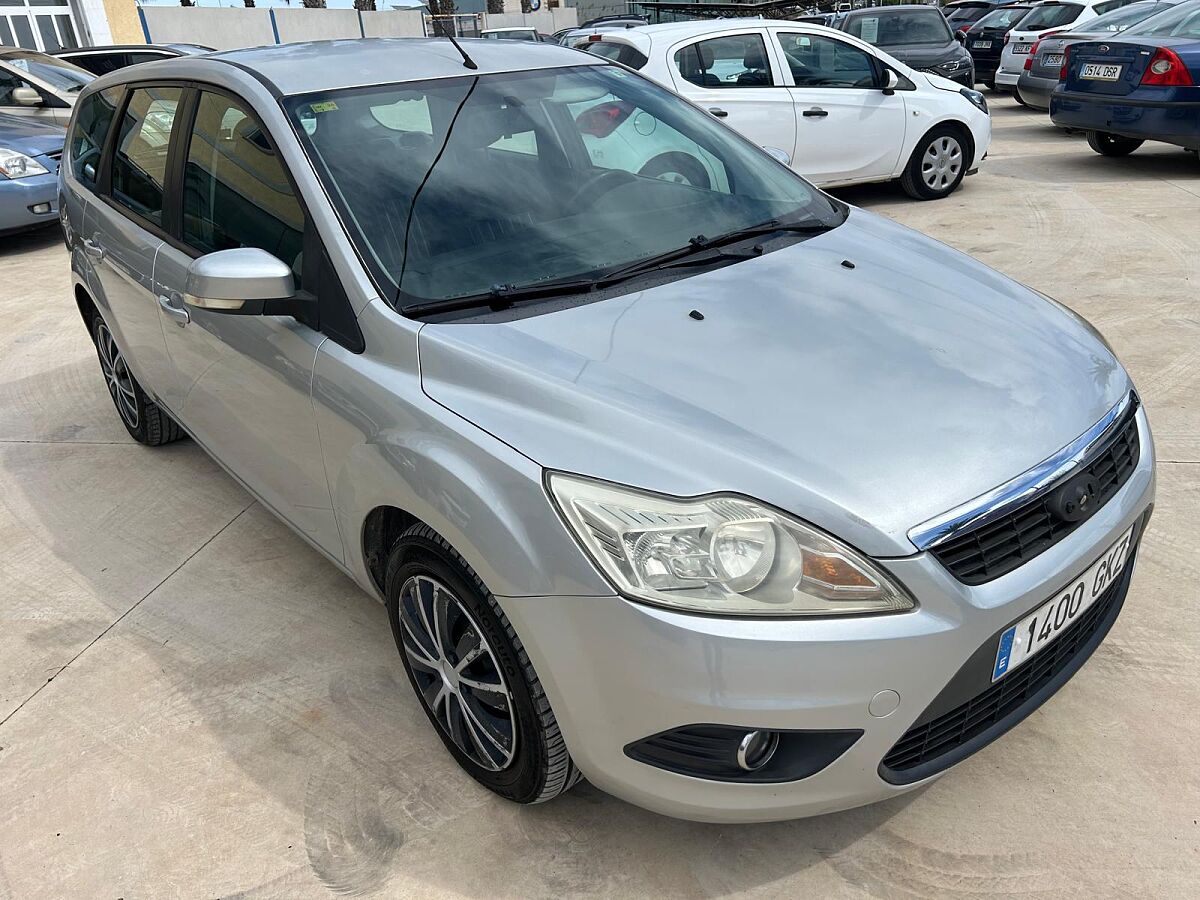 FORD FOCUS TREND ESTATE 1.6 TDCI SPANISH LHD IN SPAIN 102000 MILES SUPERB 2009